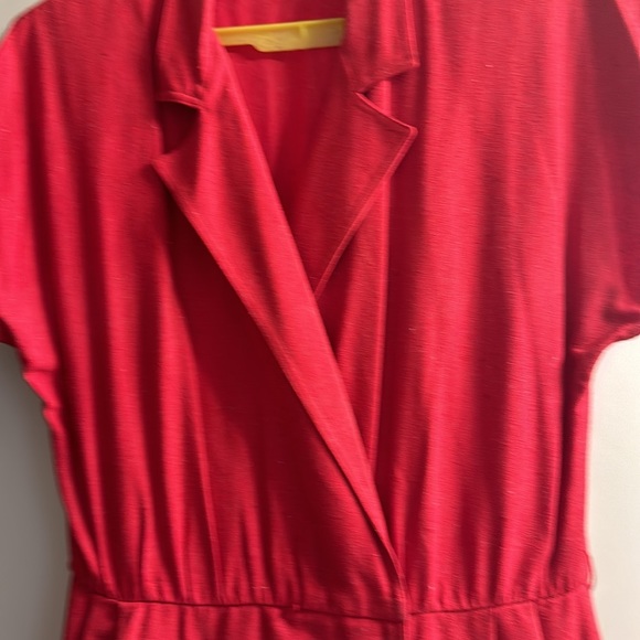 Charles Bianco 💯 %!silk, cap sleeves, 2 slit pockets, wrap style. Barely worn - Picture 6 of 6